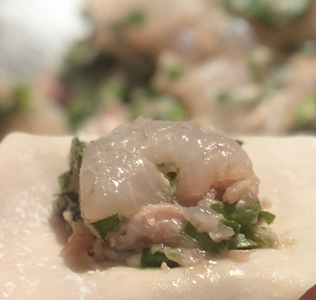 Shrimp and Chive Wonton 鮮蝦韭菜大餛飩