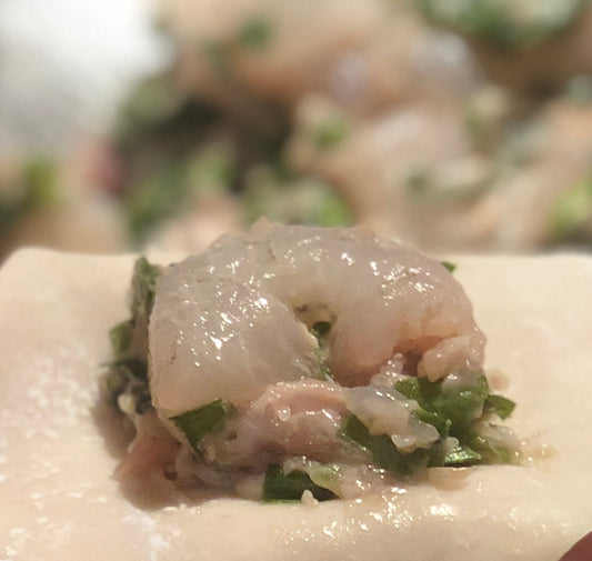 Shrimp and Chive Wonton 鮮蝦韭菜大餛飩